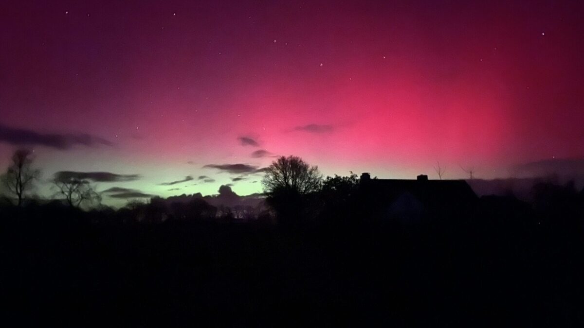 Des aurores boréales dans le ciel de La Chevallerais